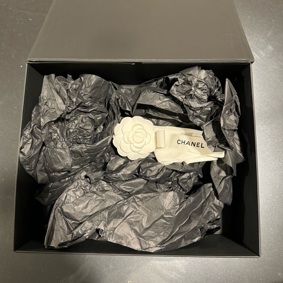 Original CHANEL Flapbag Box - Picture 3 of 4